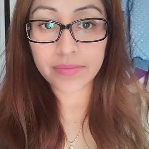 Meet your Posher, Leticia